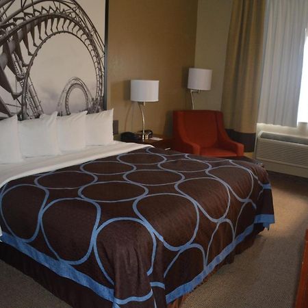 Hotel Super 8 By Wyndham Altoona Zewnętrze zdjęcie