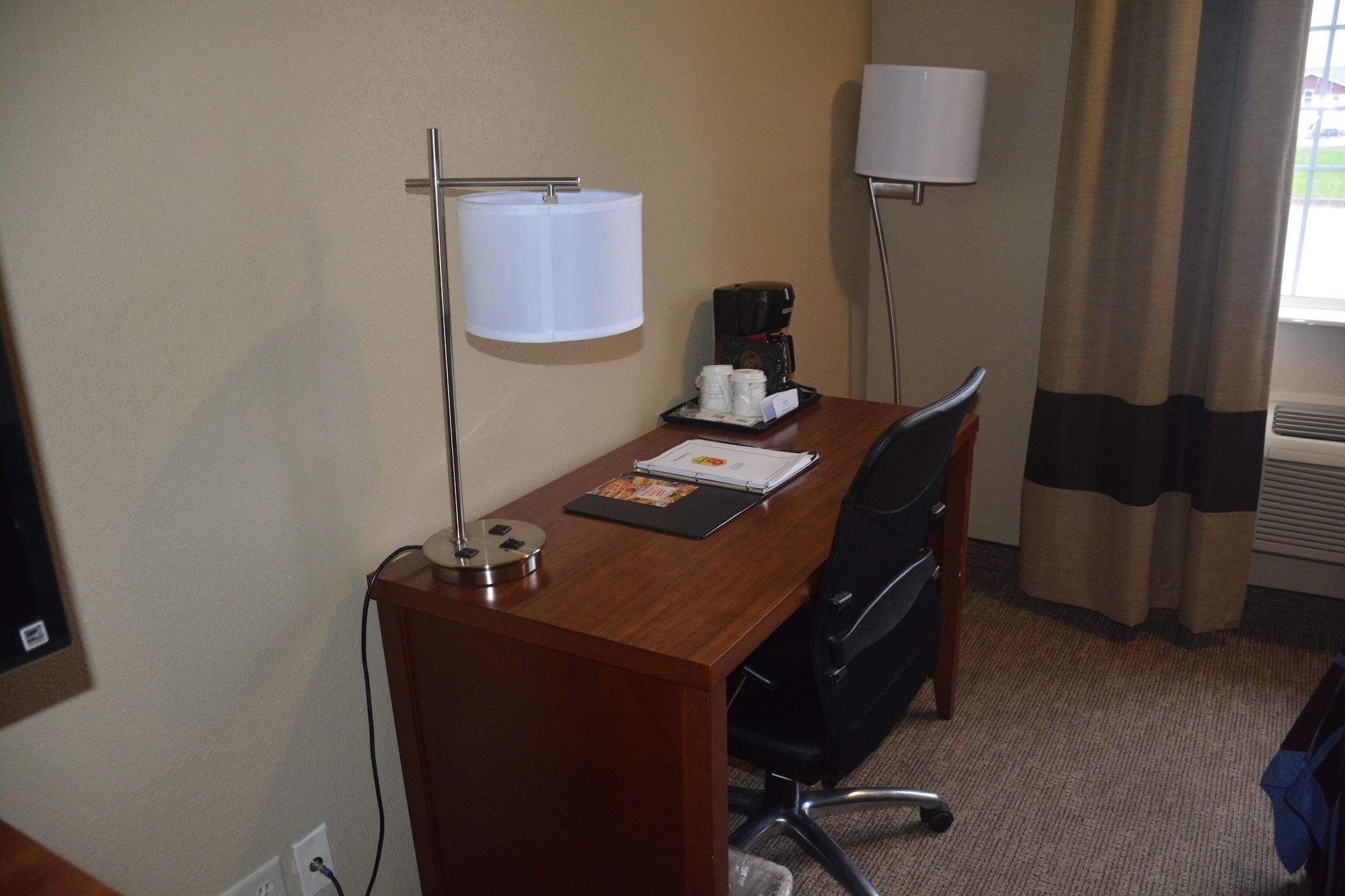 Hotel Super 8 By Wyndham Altoona Zewnętrze zdjęcie