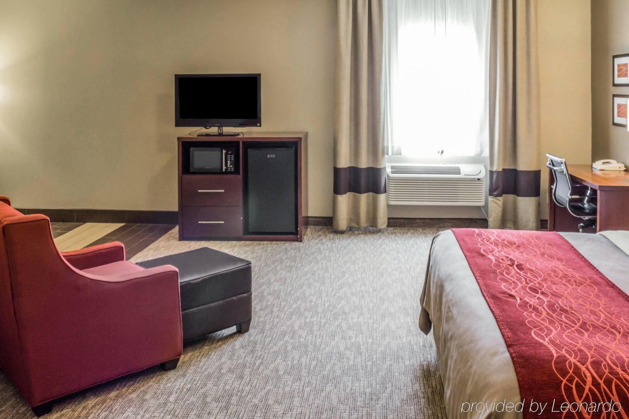 Hotel Super 8 By Wyndham Altoona Zewnętrze zdjęcie